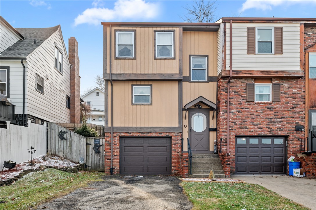 11 McKinley Square