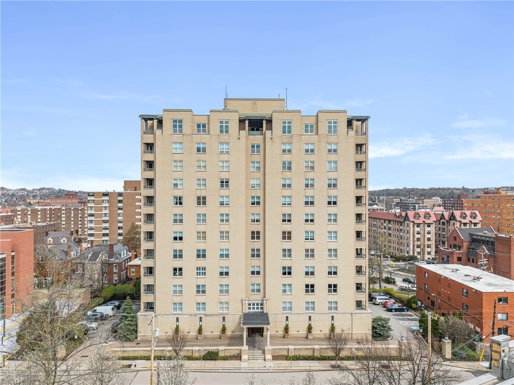 220 N Bellefield Avenue 1102