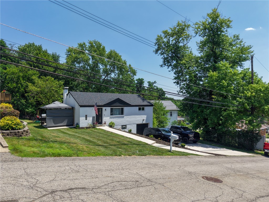 120 Elmwood Dr
