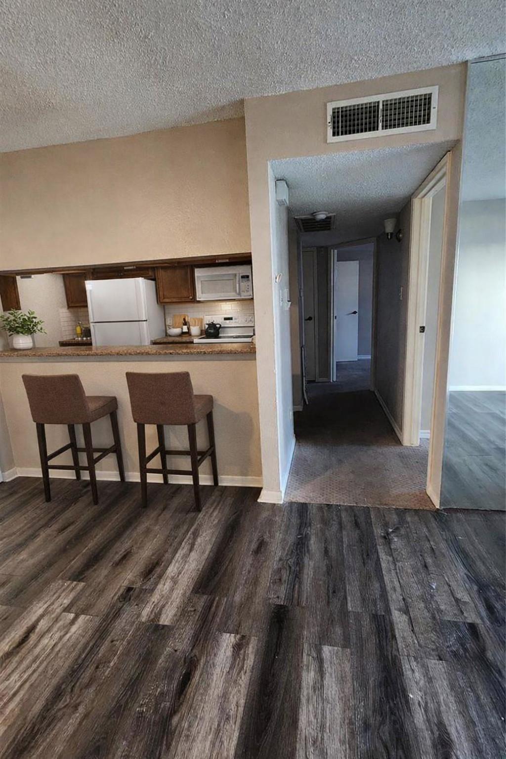 2818 S Bartell Drive # 7