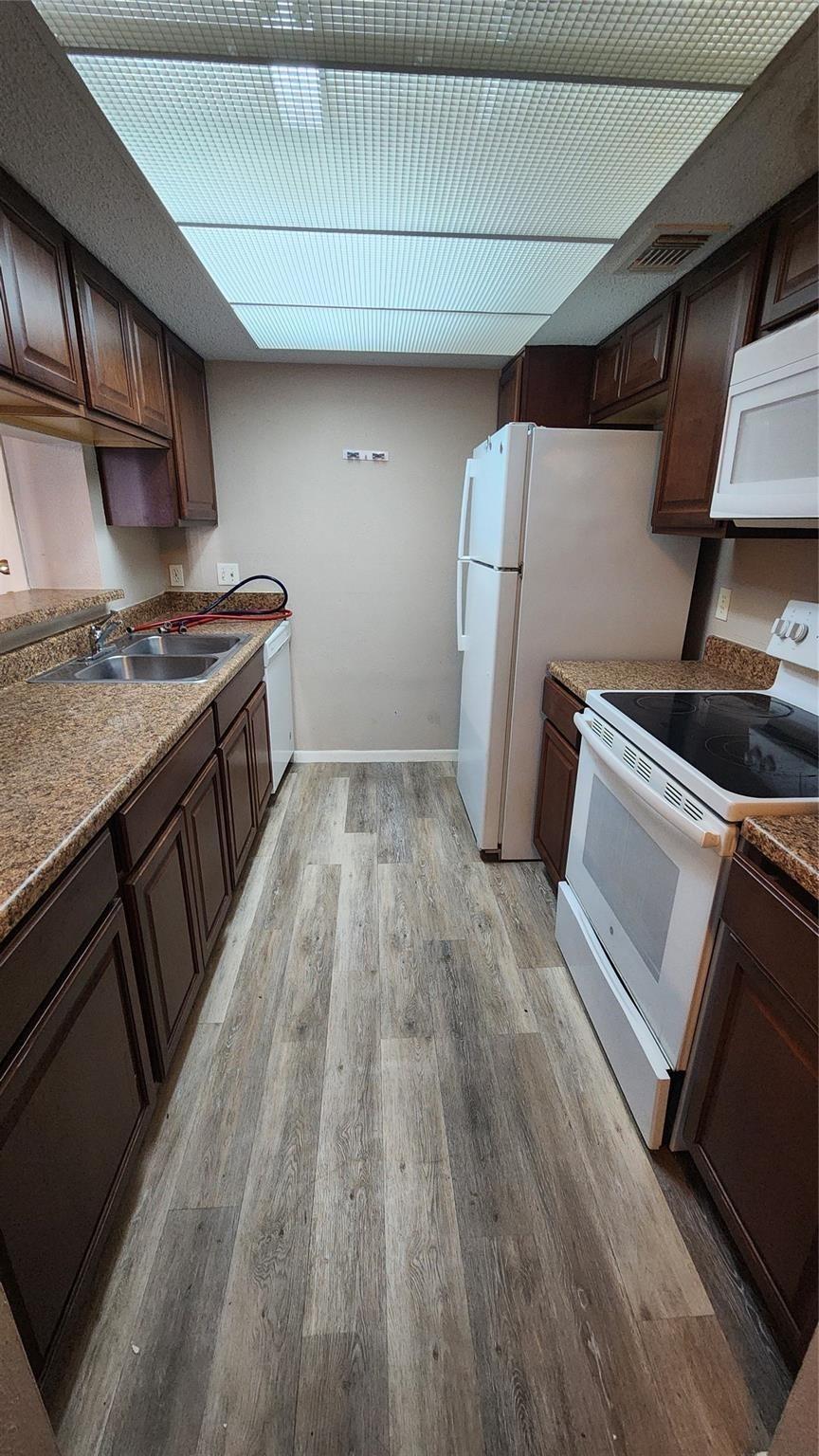 2818 S Bartell Drive # 7