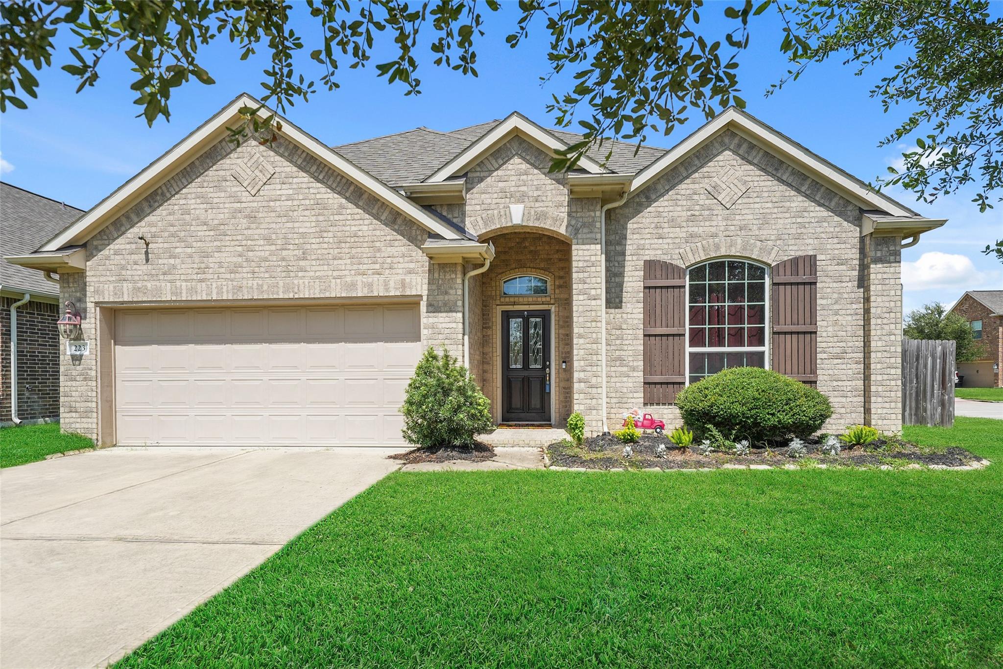 223 Rochester Trail Lane