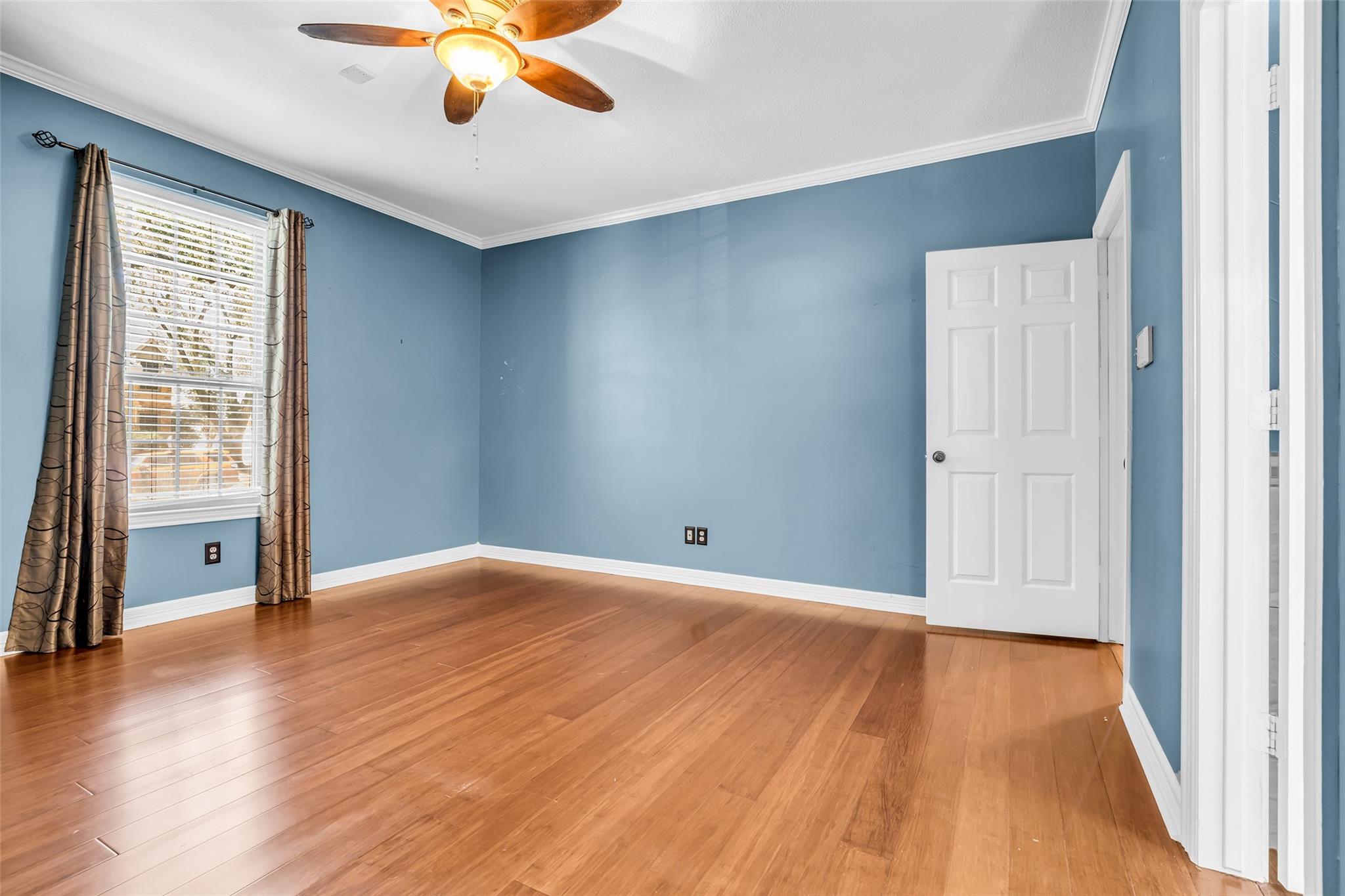 5010 Tarnbrook Drive