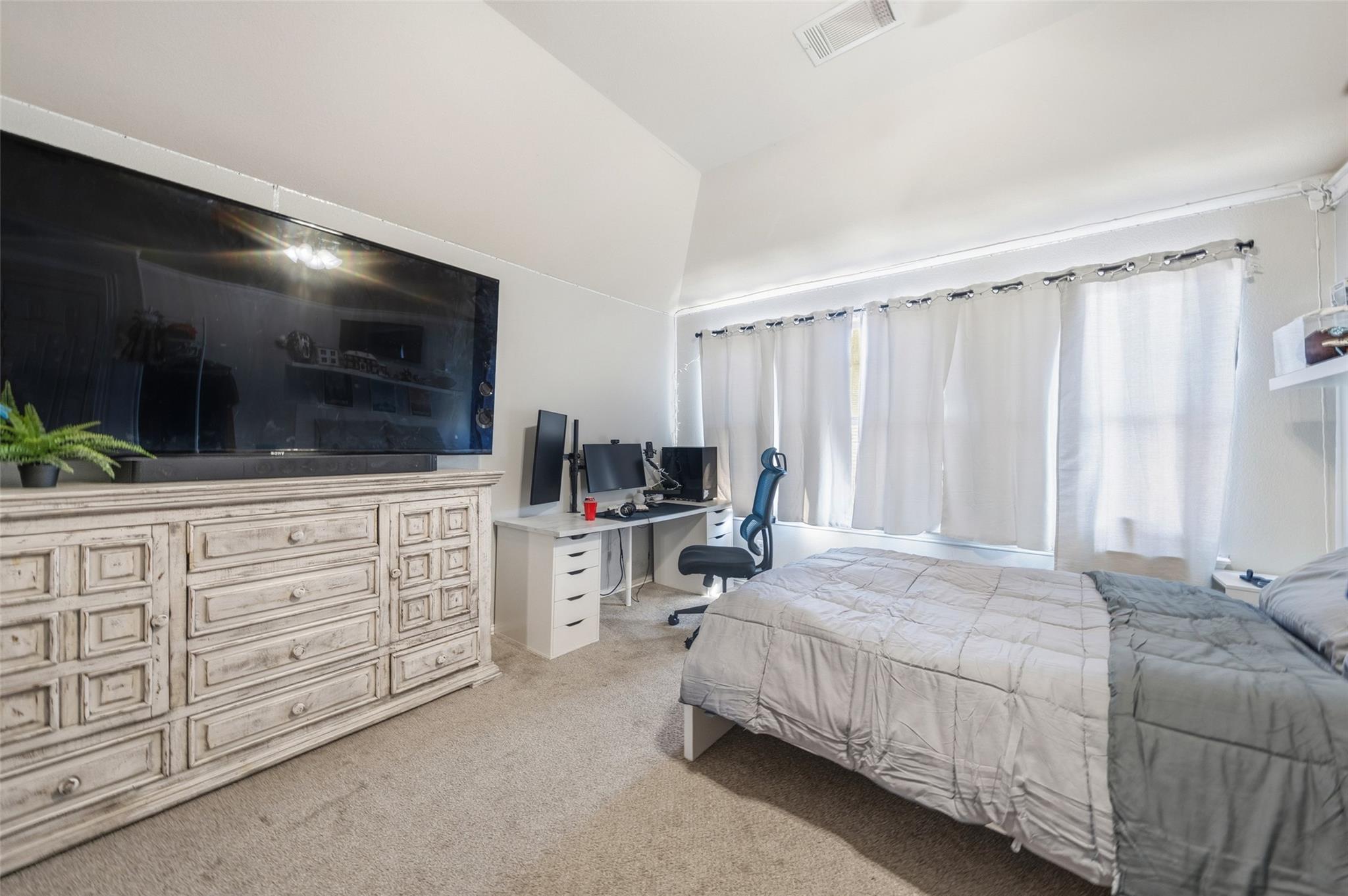 8111 Little Scarlet Street