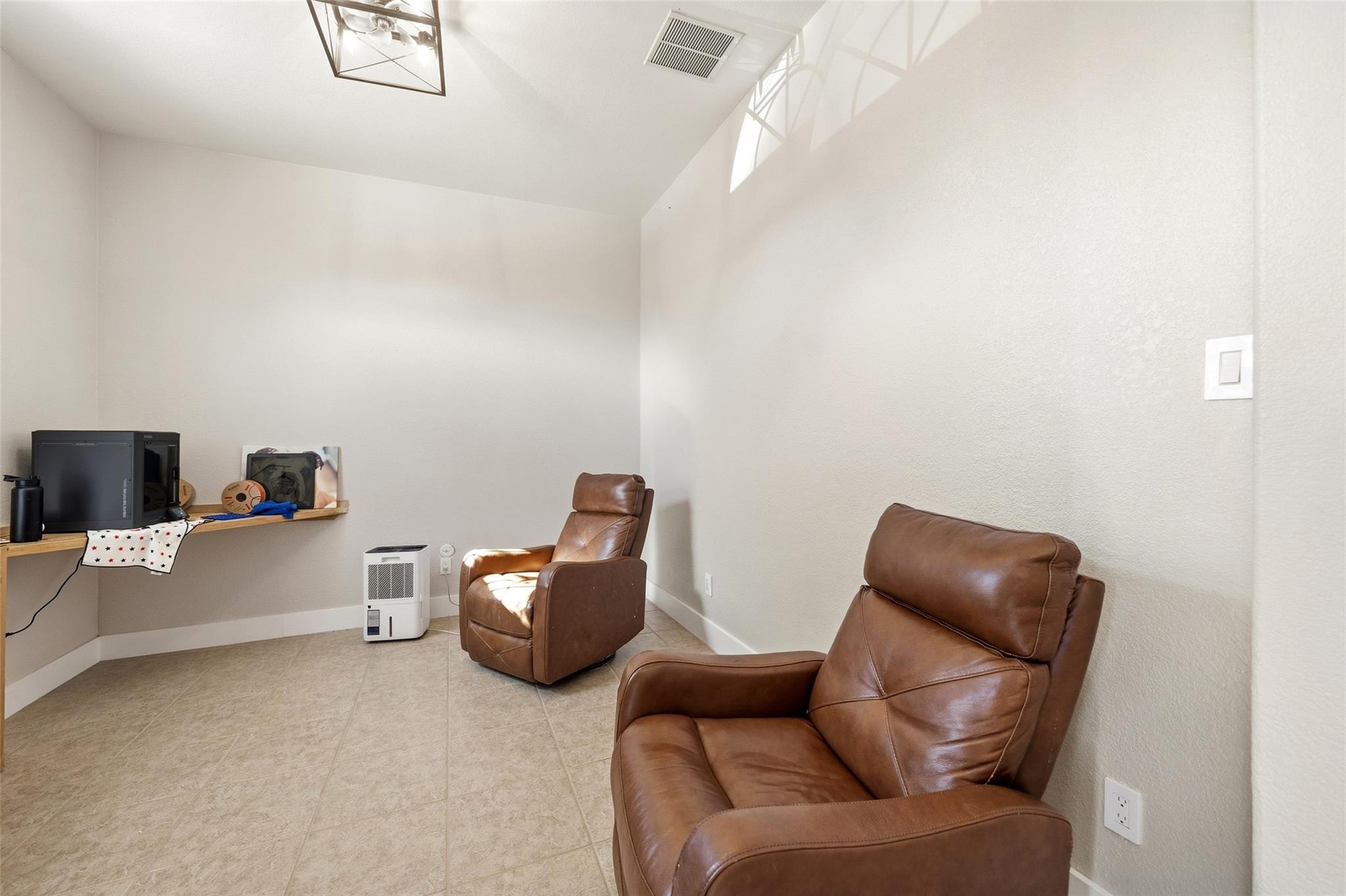 8111 Little Scarlet Street