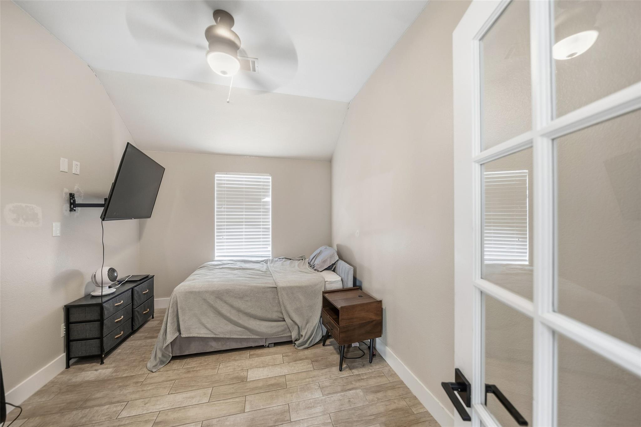 8111 Little Scarlet Street