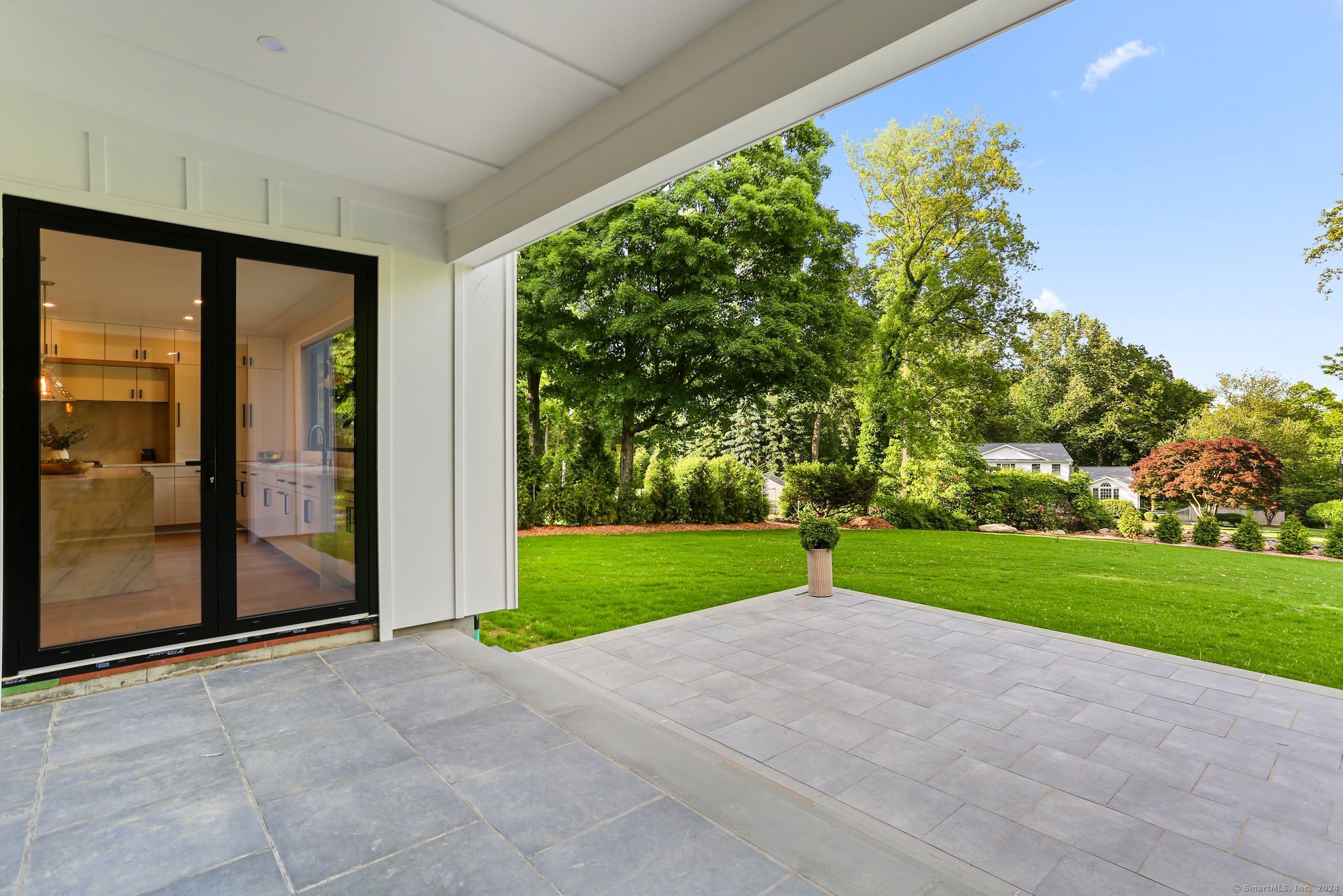 78 Sylvan Road North