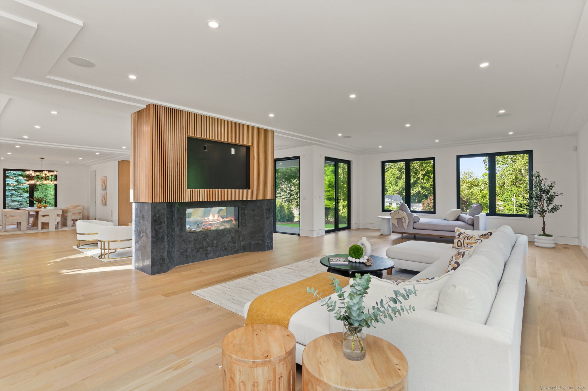 78 Sylvan Road North