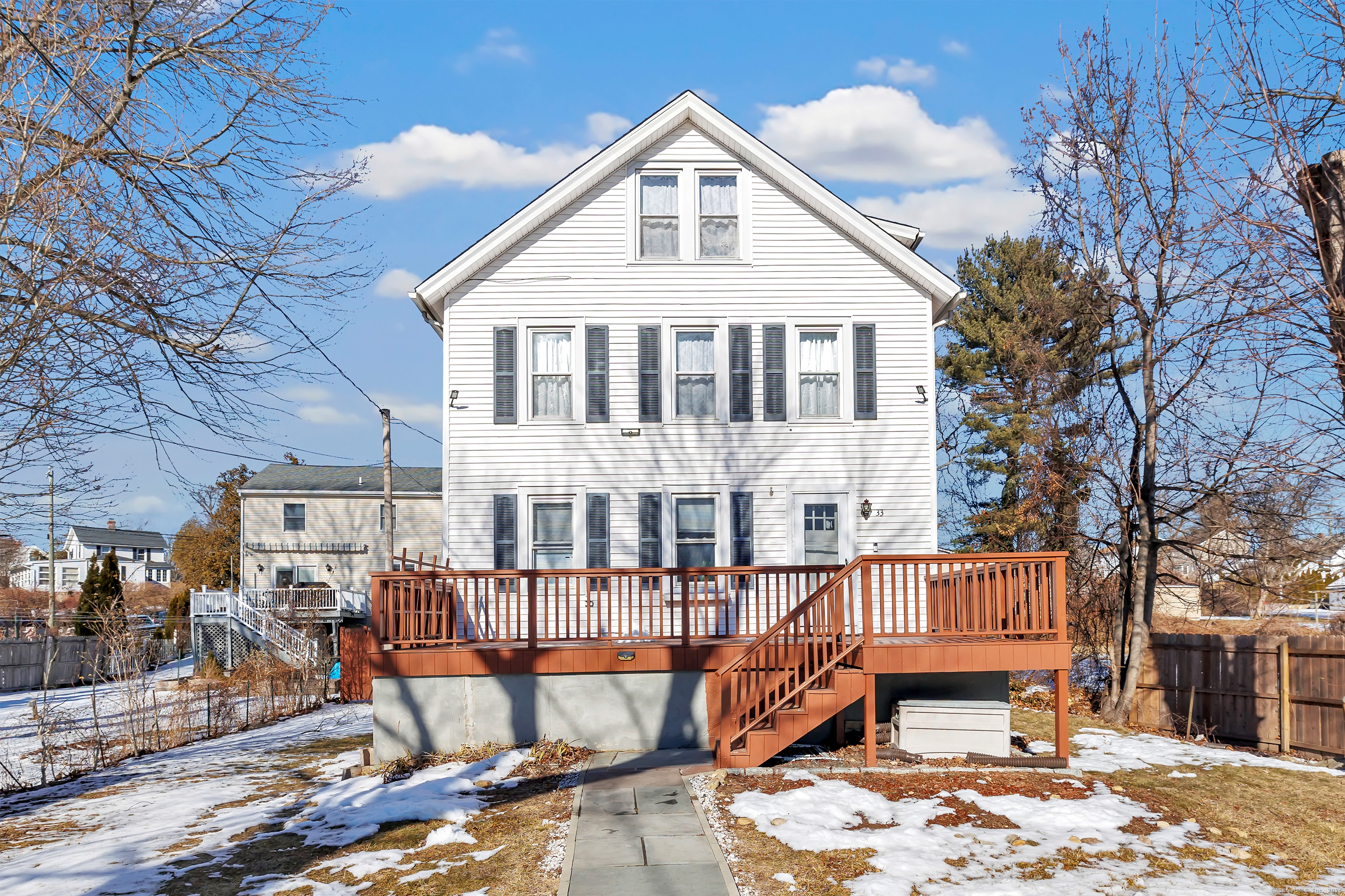 33 Macintosh Road