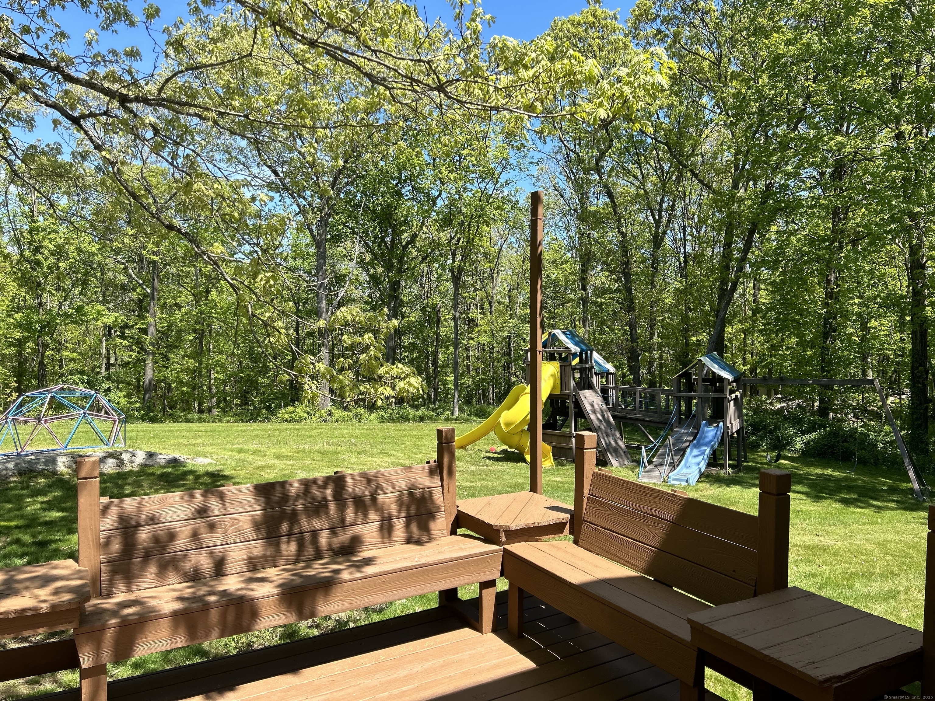 16 Topcrest Lane
