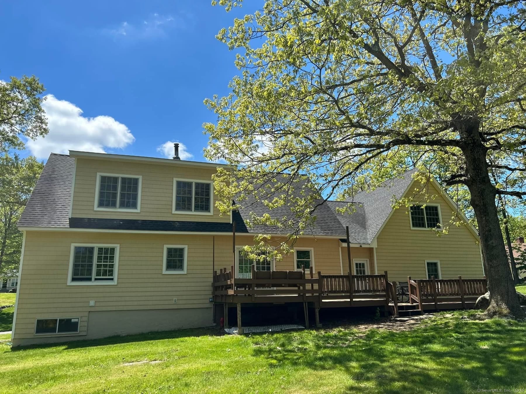 16 Topcrest Lane