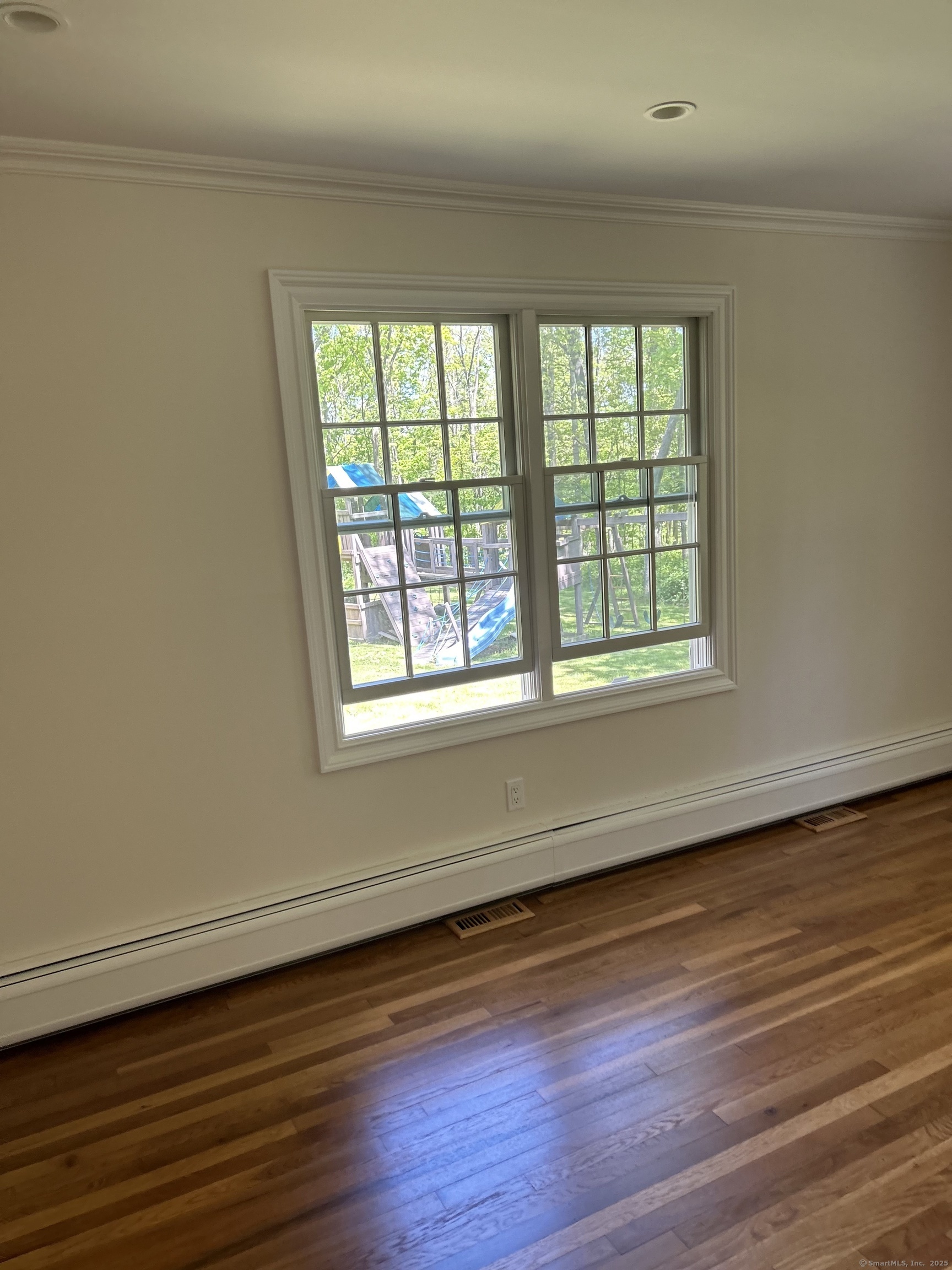 16 Topcrest Lane