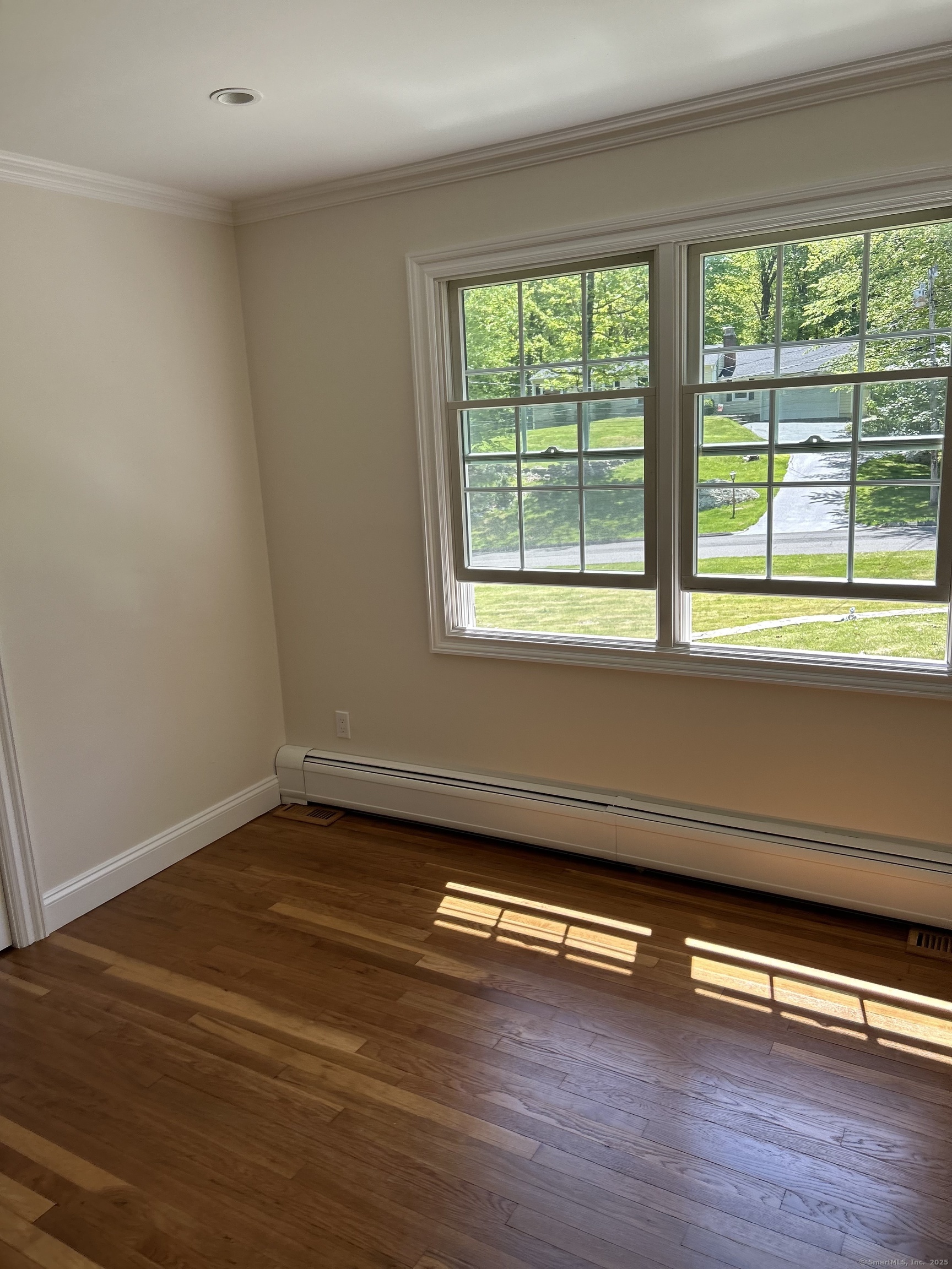 16 Topcrest Lane