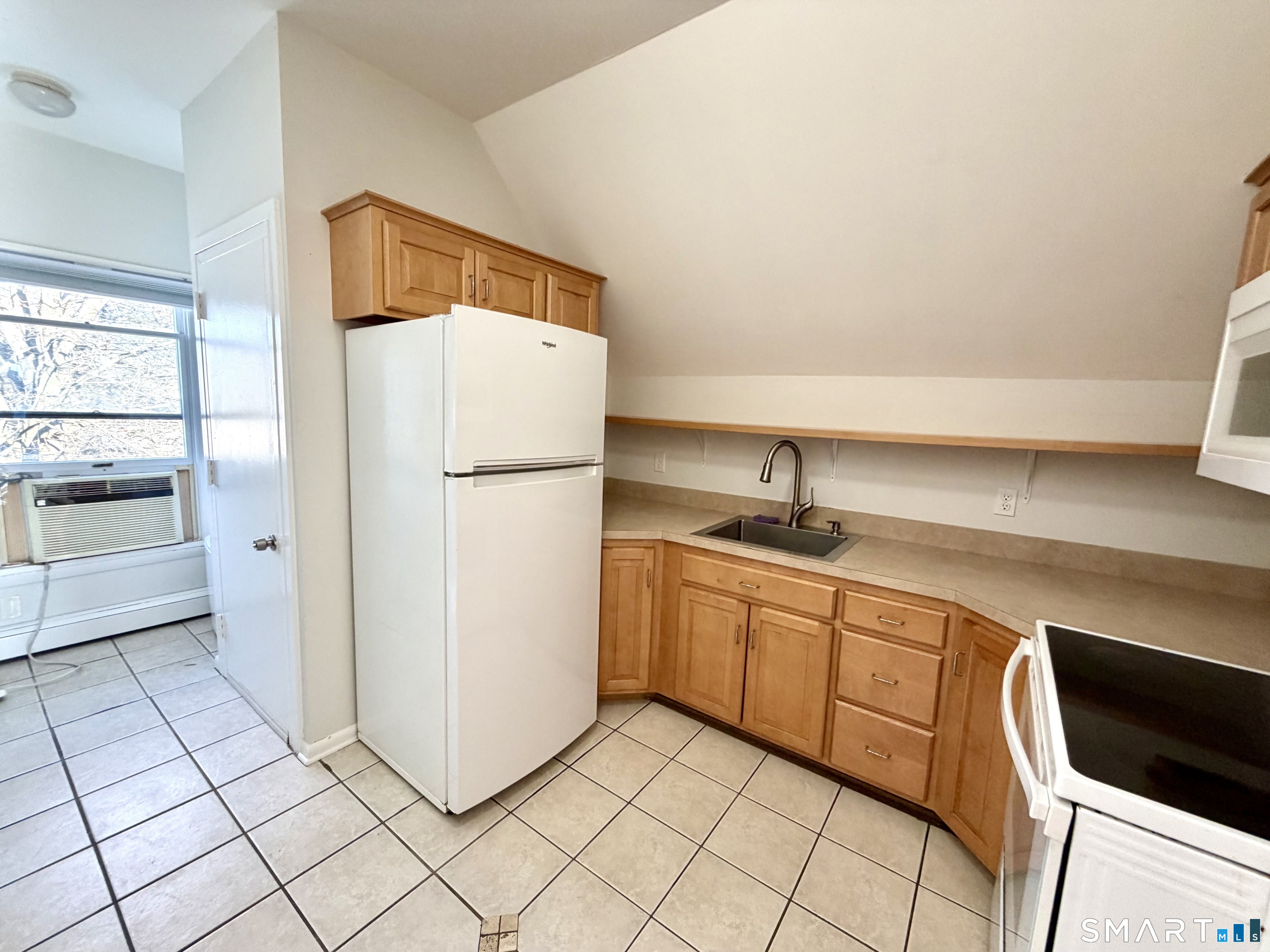 410 Davidson Street 414