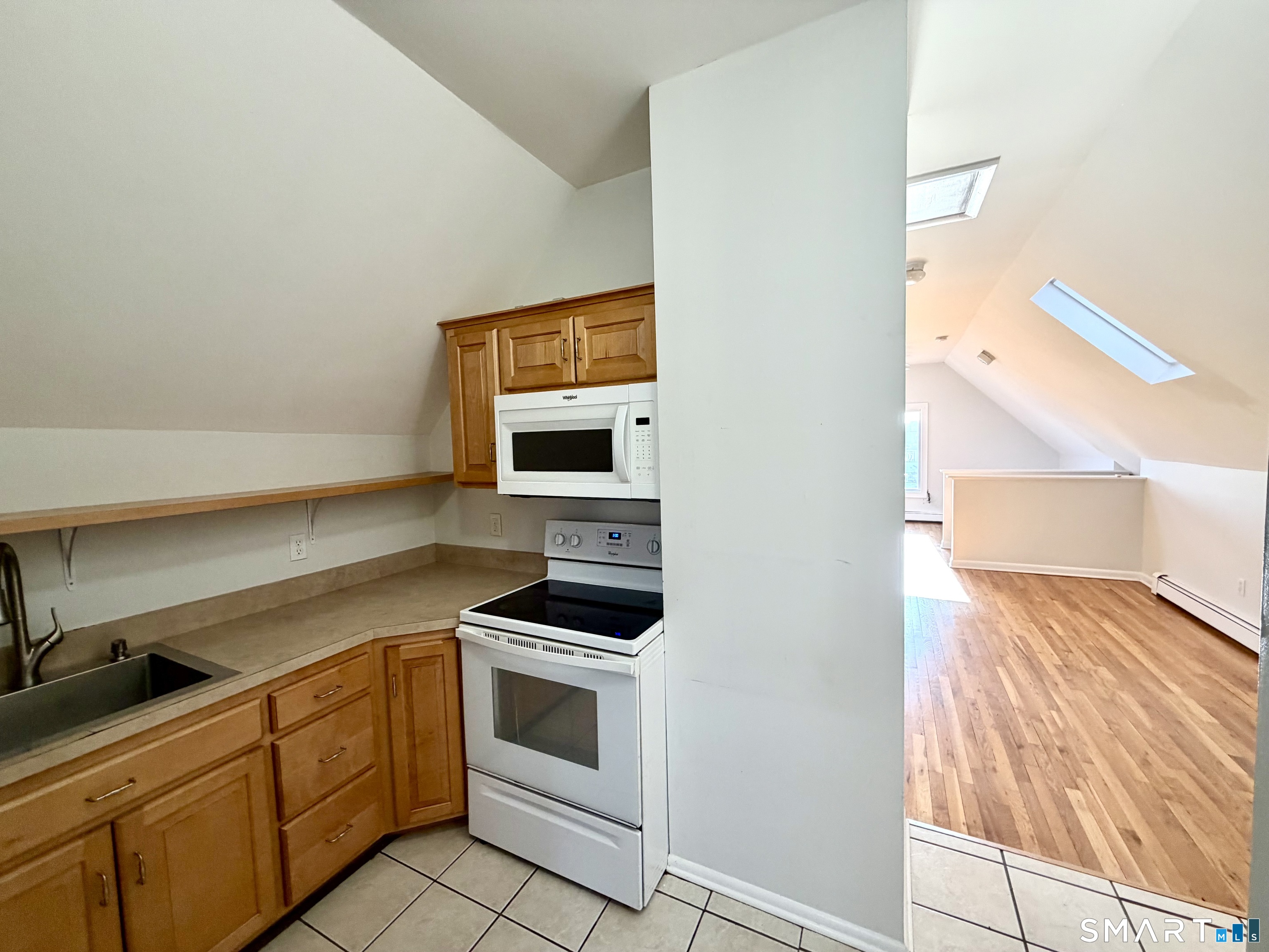 410 Davidson Street 414