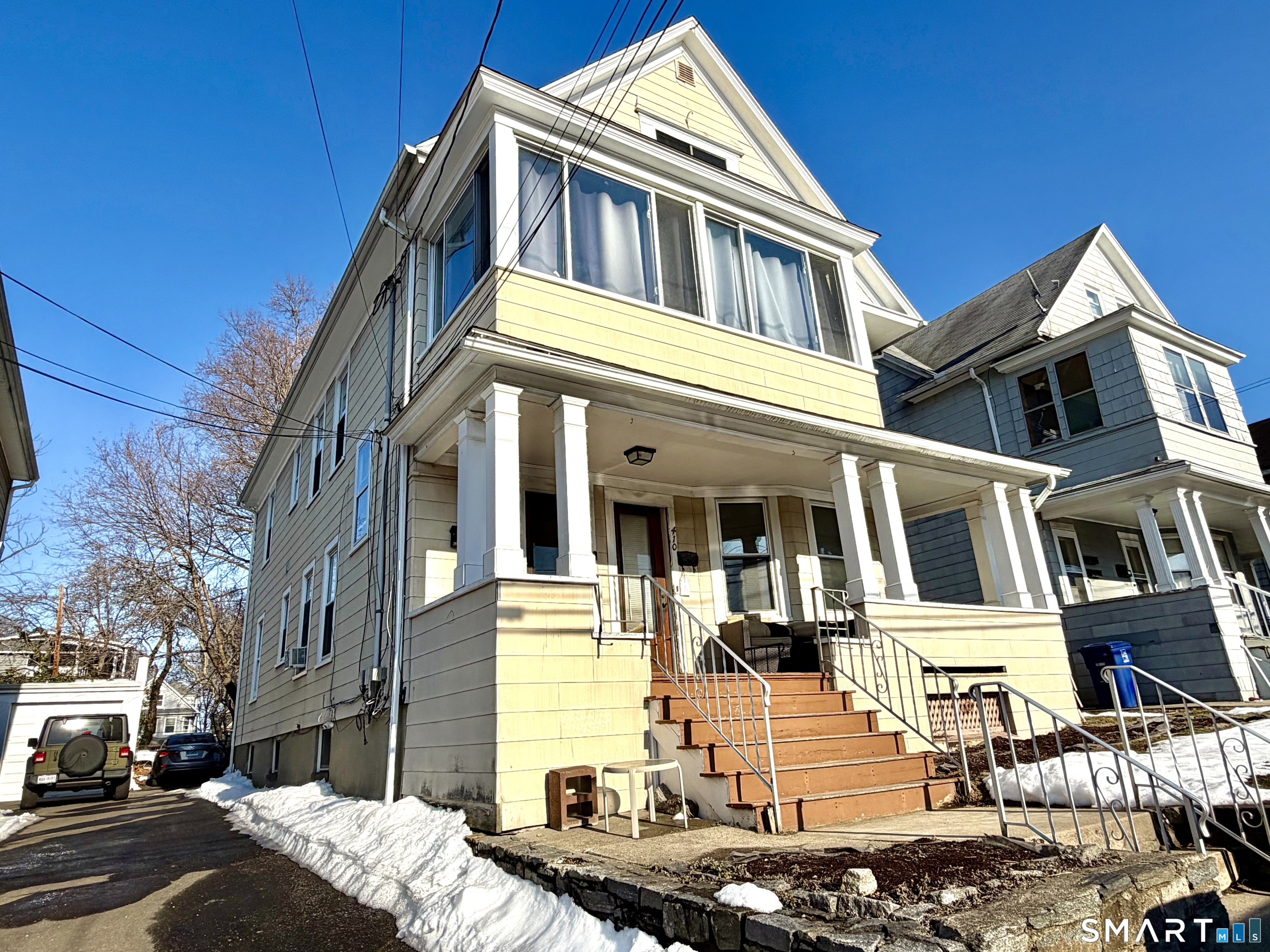 410 Davidson Street 414