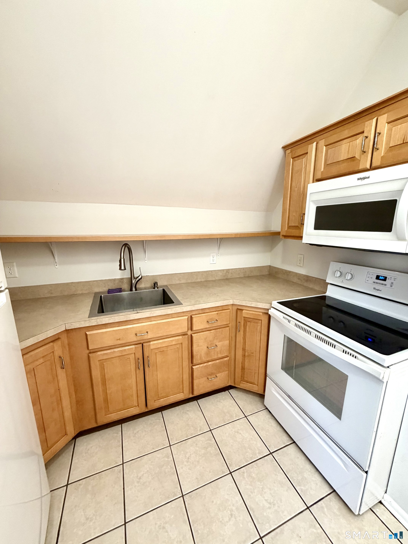 410 Davidson Street 414