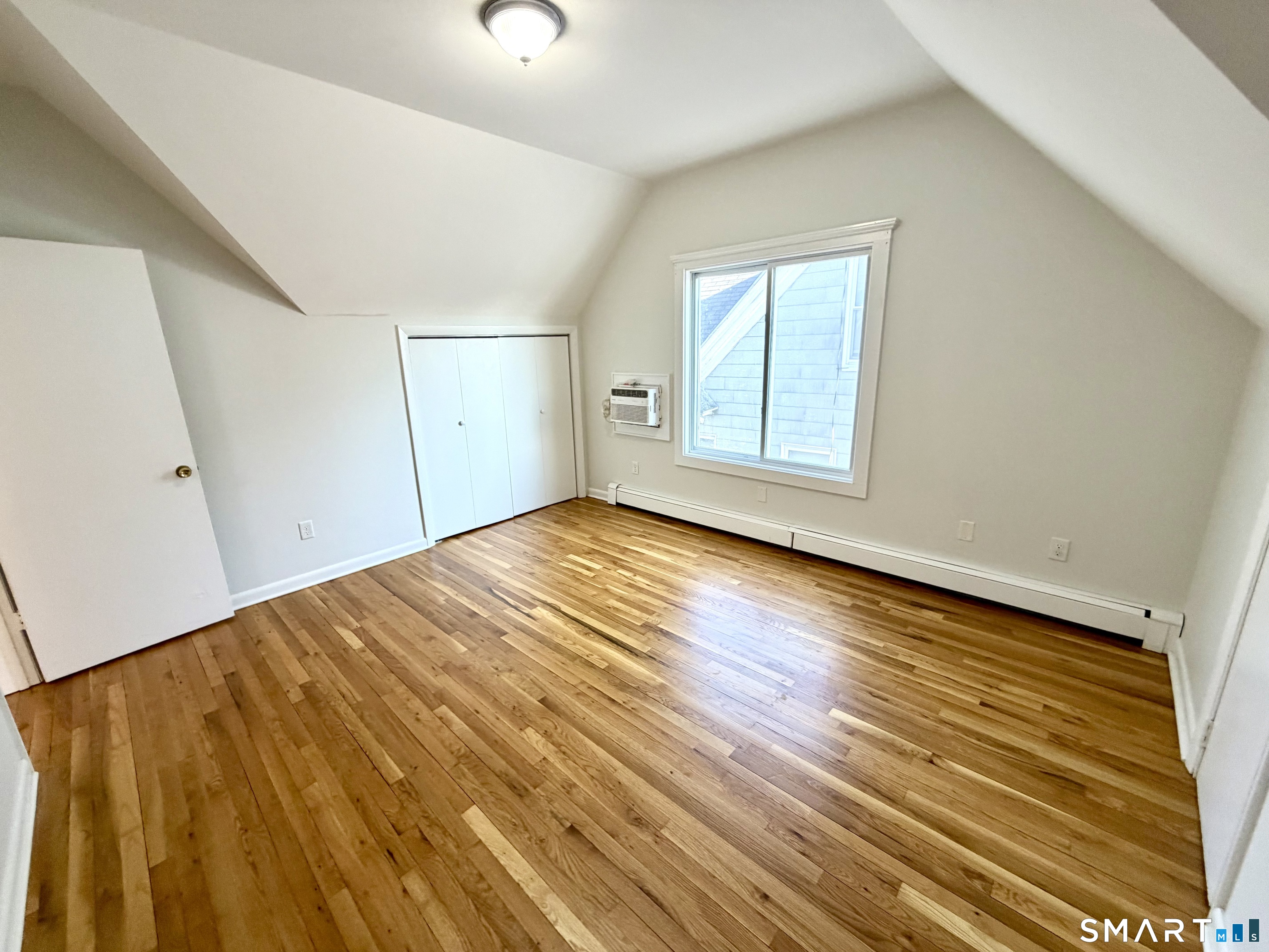 410 Davidson Street 414