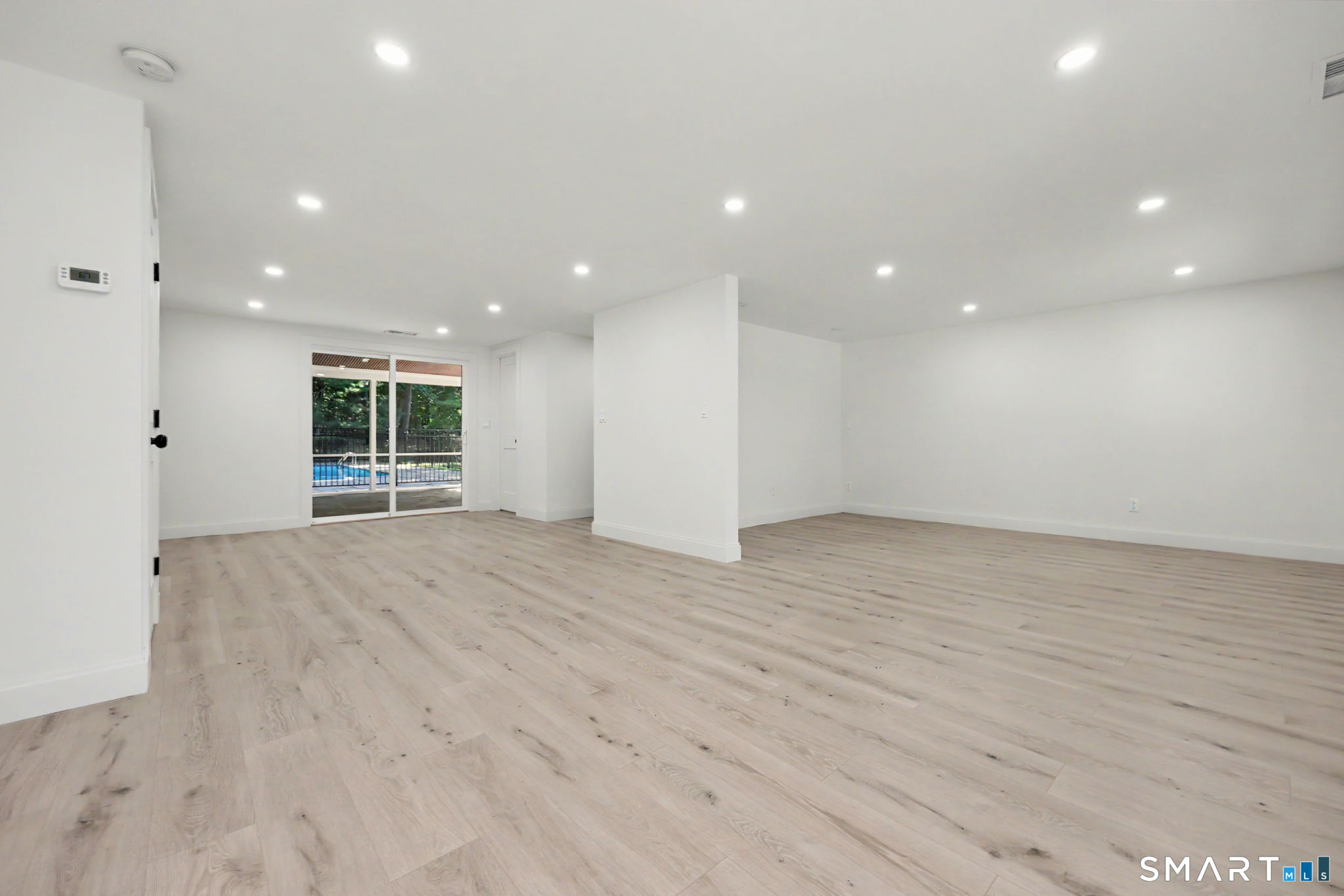 8 Live Oak Road