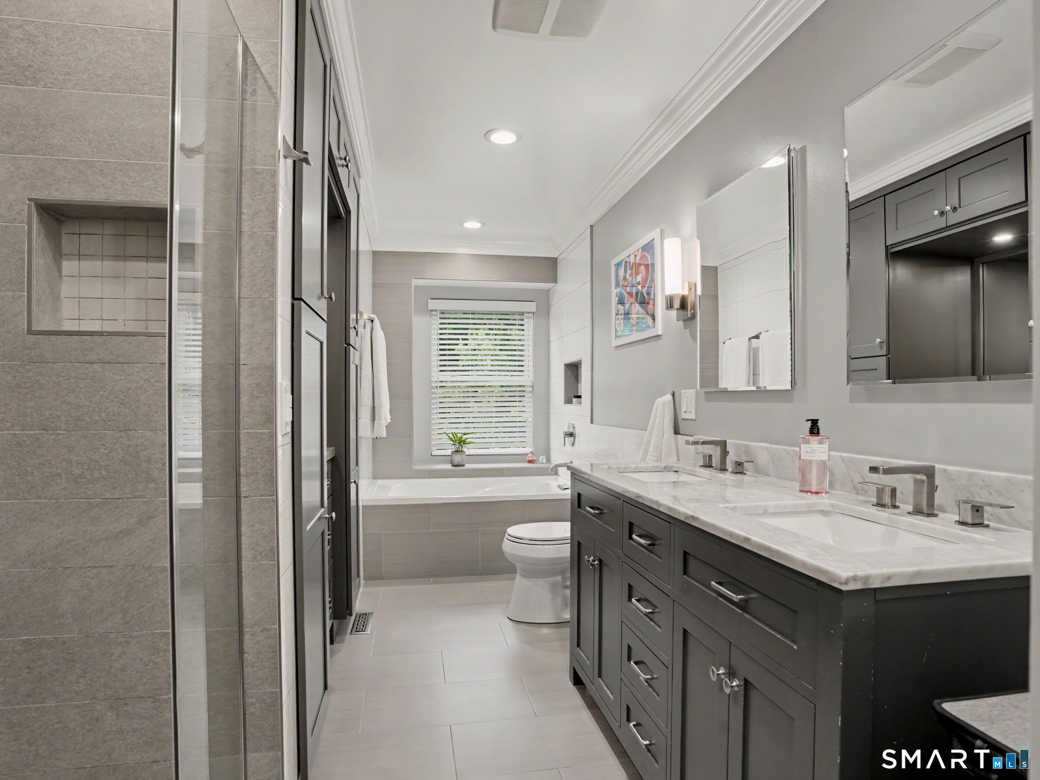 4 Fawn Ridge Lane Unit: 4