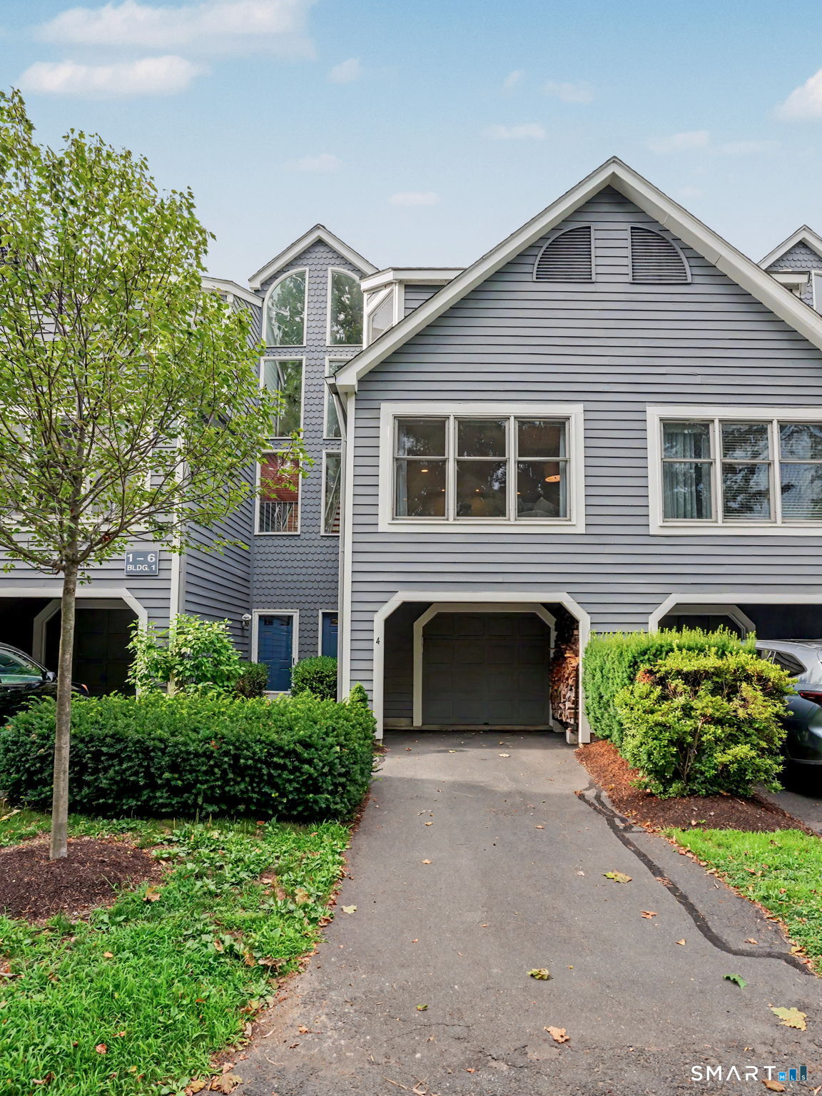 4 Fawn Ridge Lane Unit: 4
