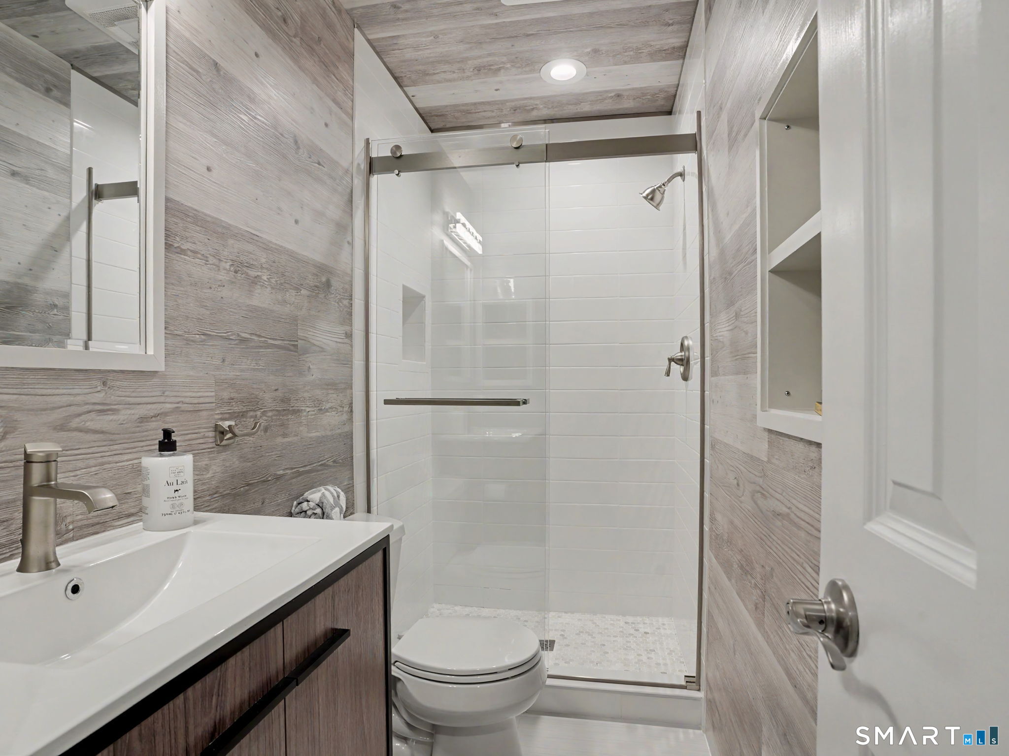 4 Fawn Ridge Lane Unit: 4