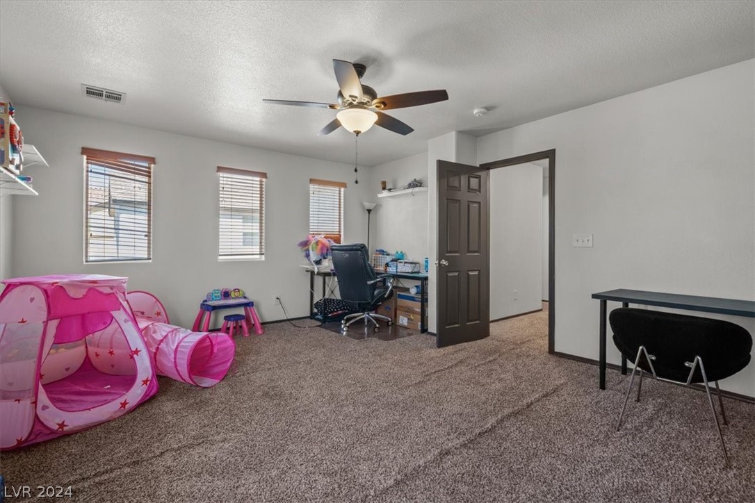 8253 New Leaf Avenue