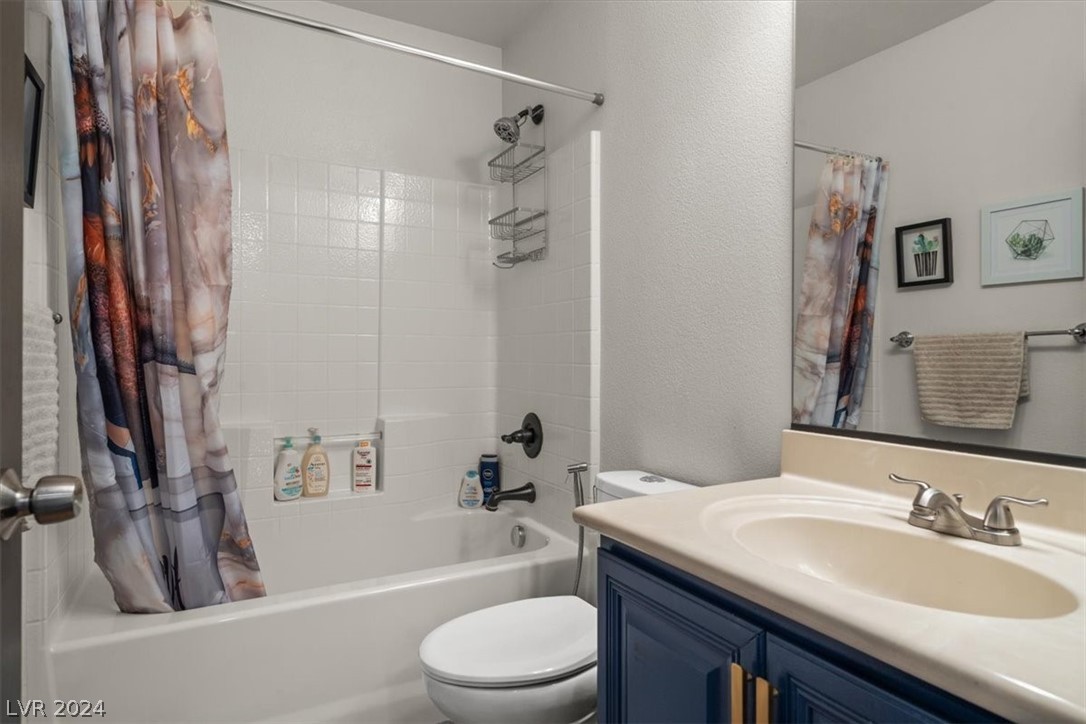 8253 New Leaf Avenue