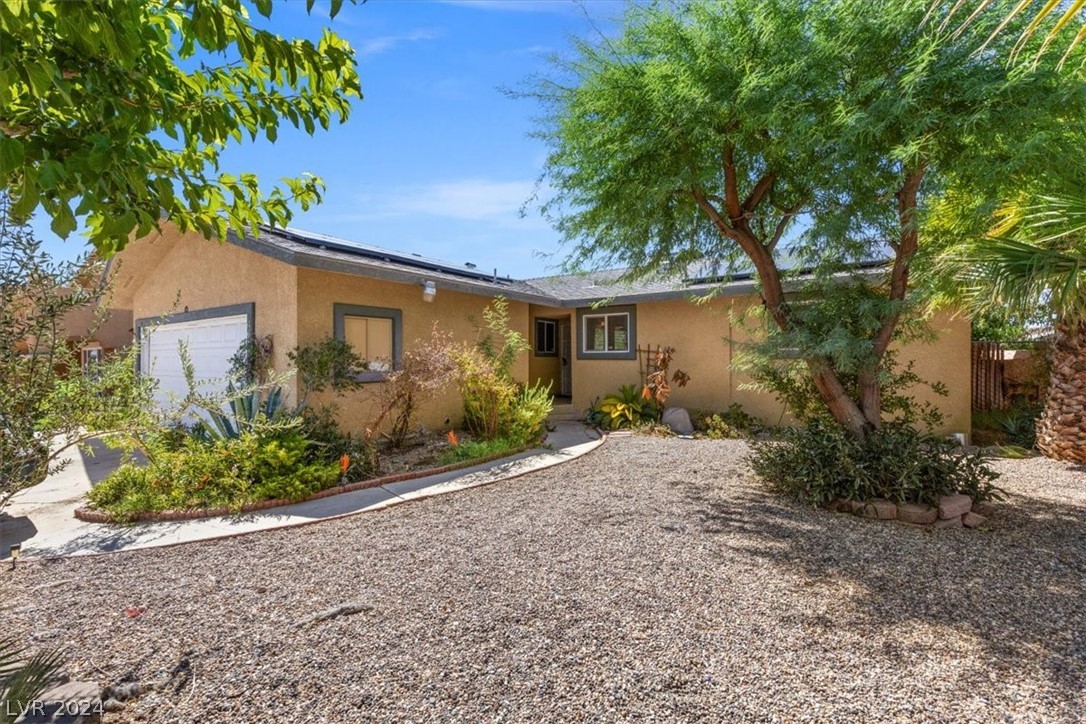 1864 Renada Circle