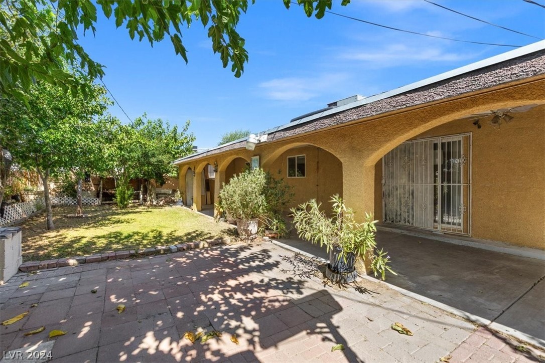1864 Renada Circle