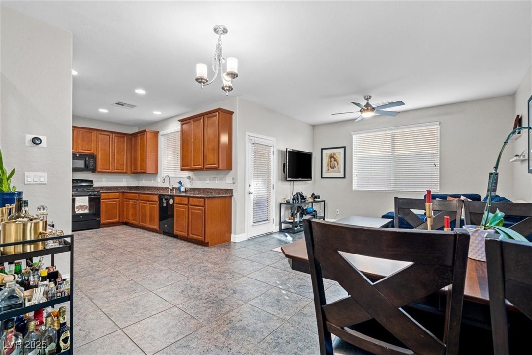 9348 Golden Lad Avenue