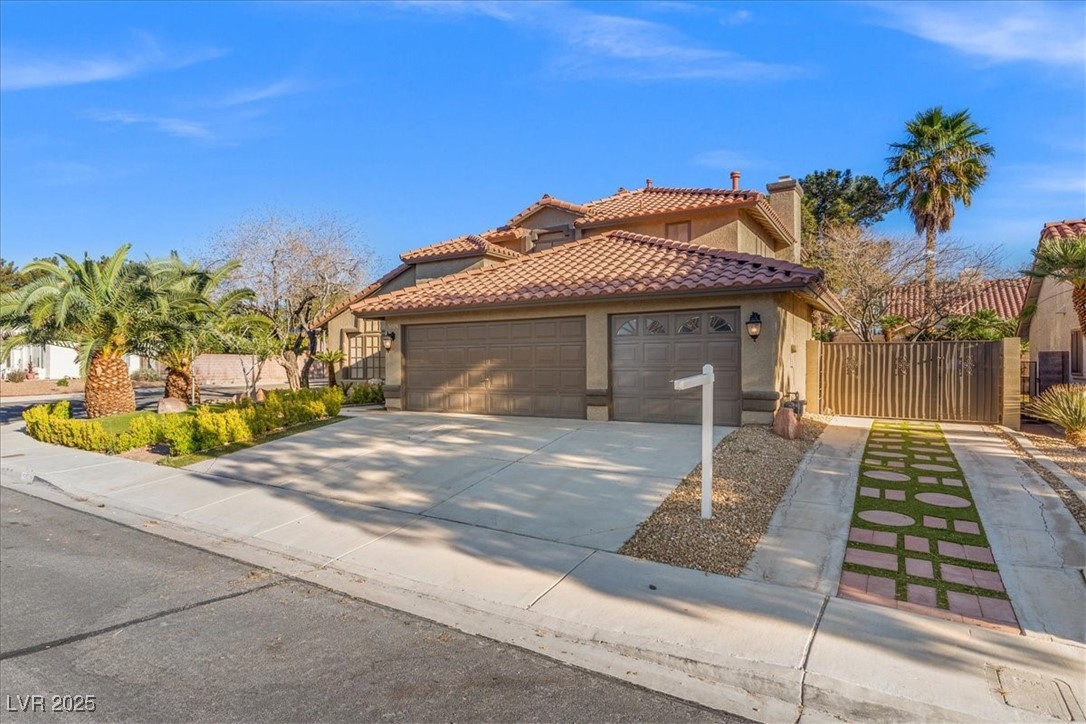 5628 Crimson Ridge Drive