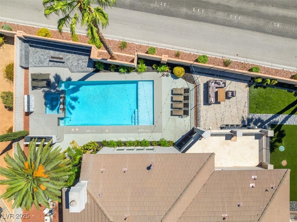 8000 Silver King Drive