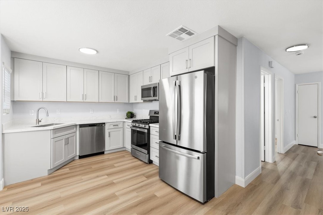 420 Greenbrook Street