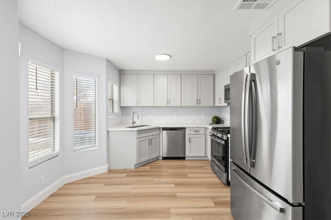 420 Greenbrook Street