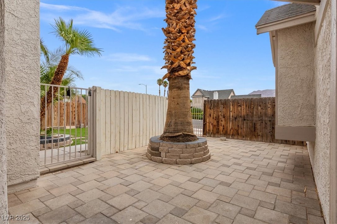 420 Greenbrook Street