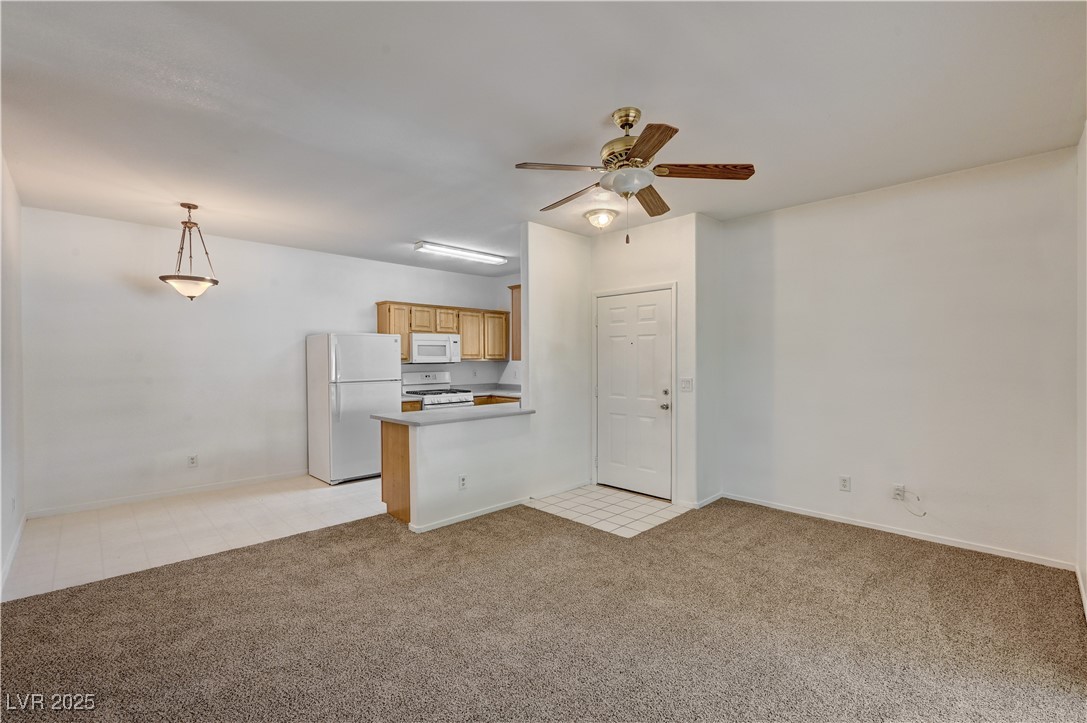 5655 East Sahara Avenue 2046