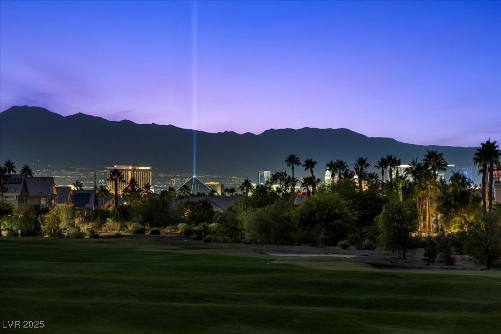 1906 Grey Eagle Street