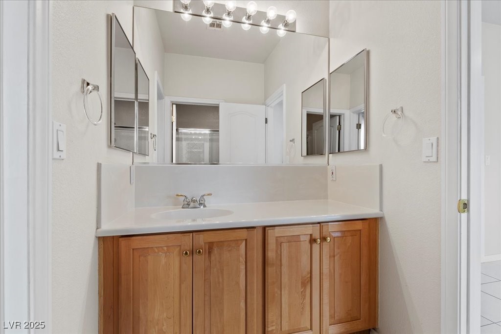 1906 Grey Eagle Street