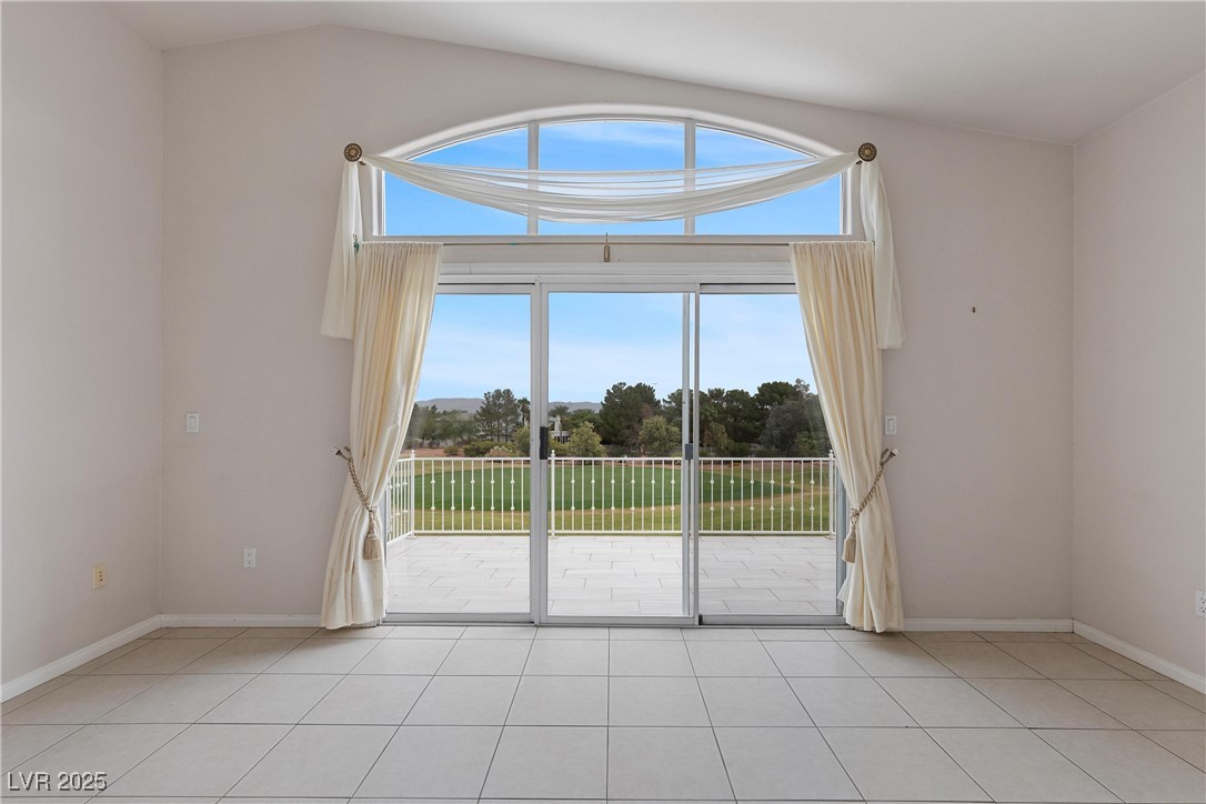 1906 Grey Eagle Street