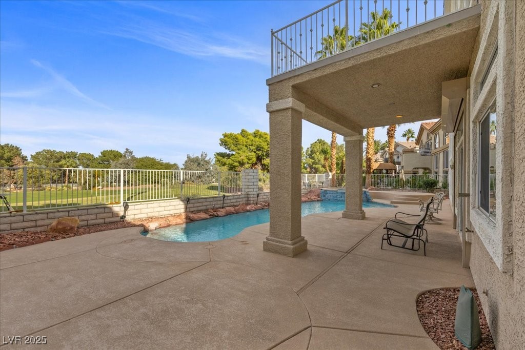 1906 Grey Eagle Street