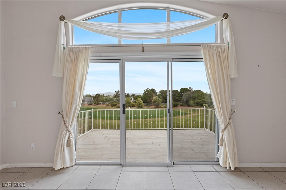 1906 Grey Eagle Street