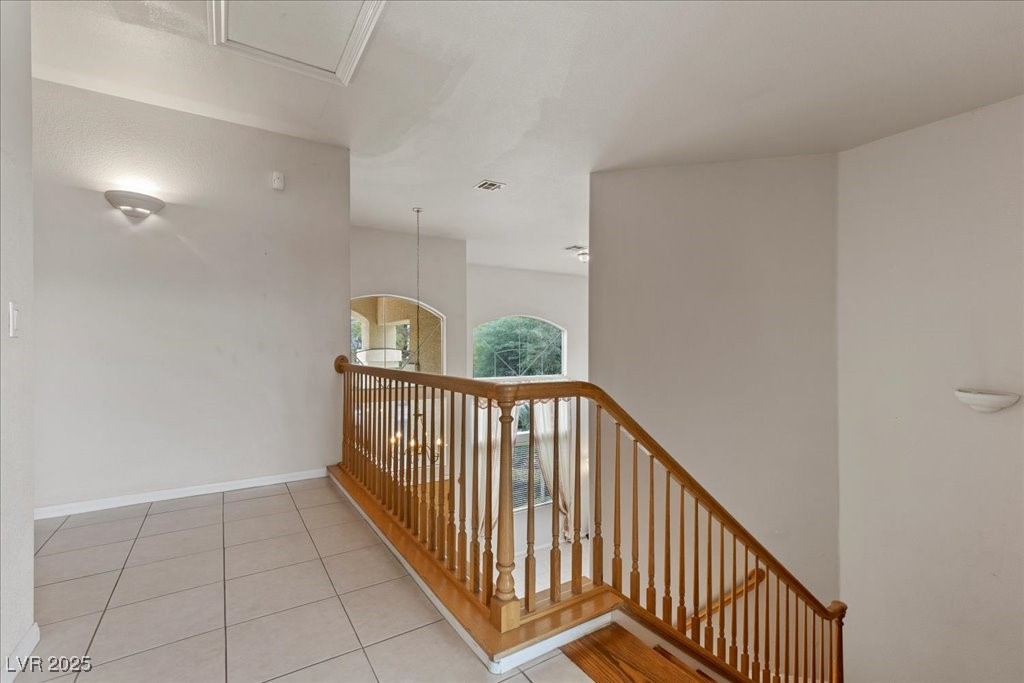 1906 Grey Eagle Street