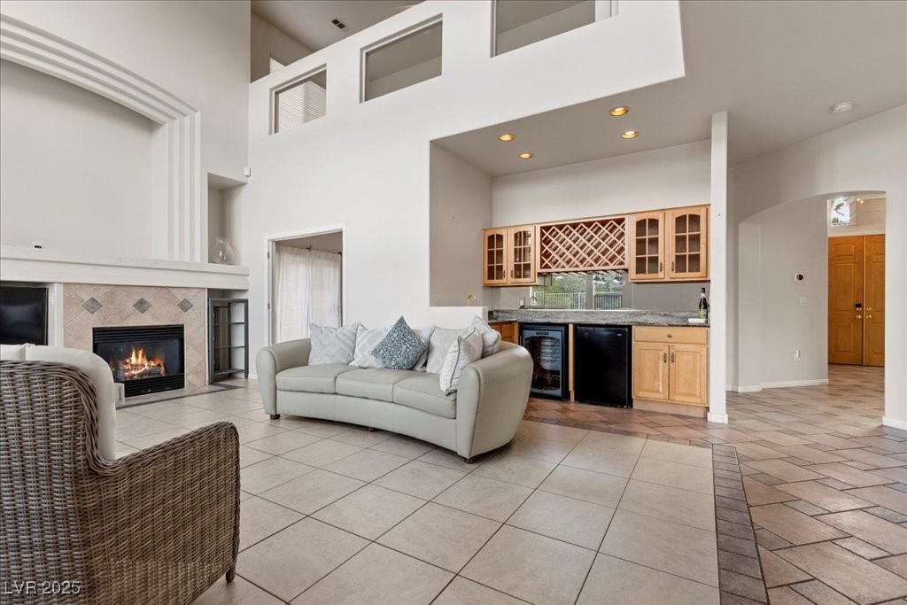 1906 Grey Eagle Street