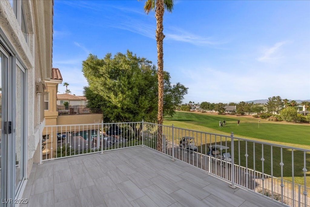 1906 Grey Eagle Street