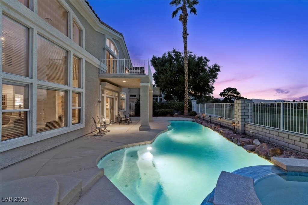 1906 Grey Eagle Street