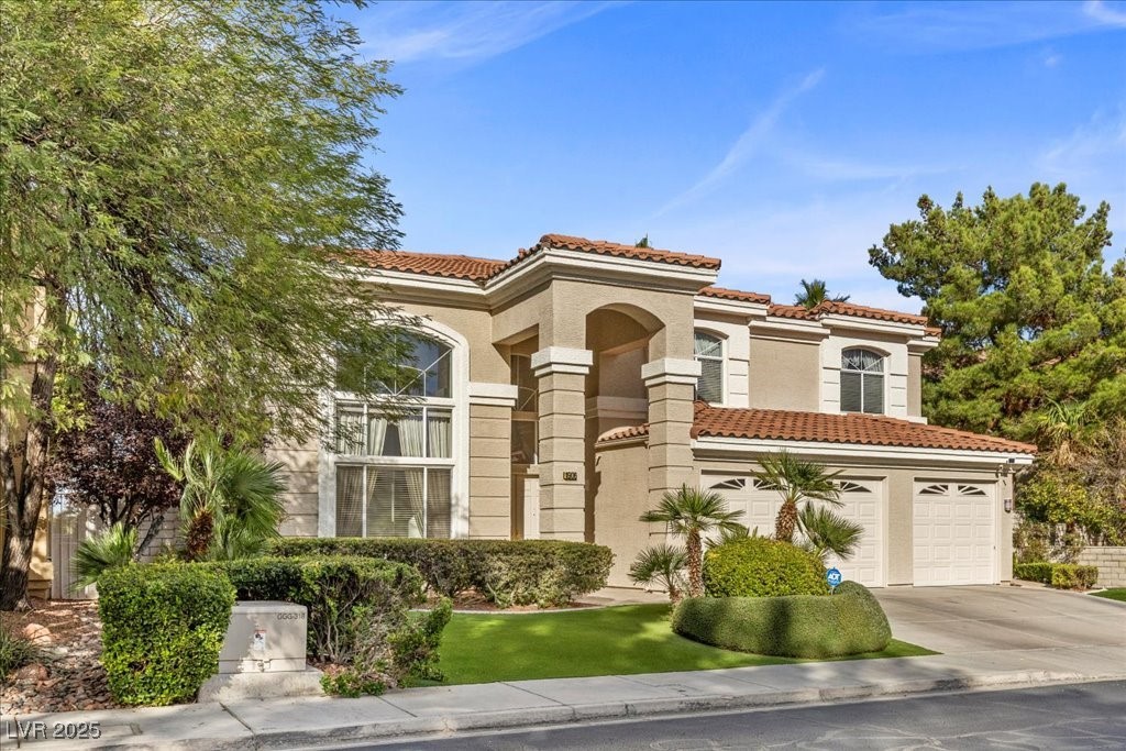 1906 Grey Eagle Street