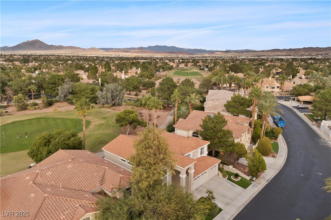 1906 Grey Eagle Street