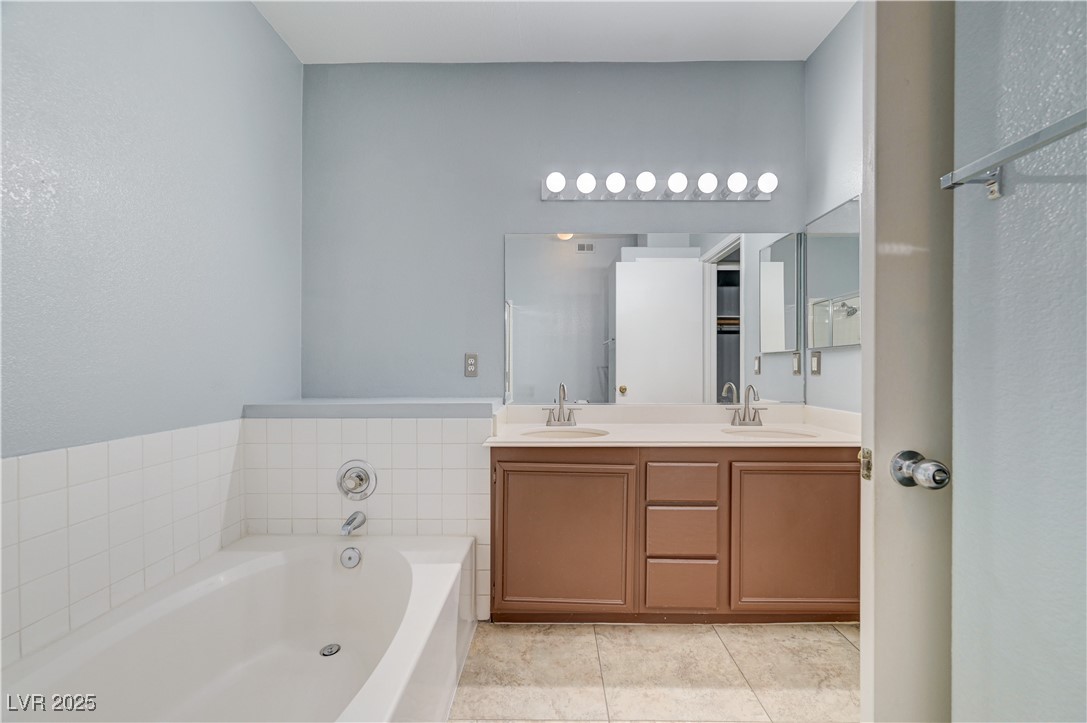 2201 Ramsgate Drive 911