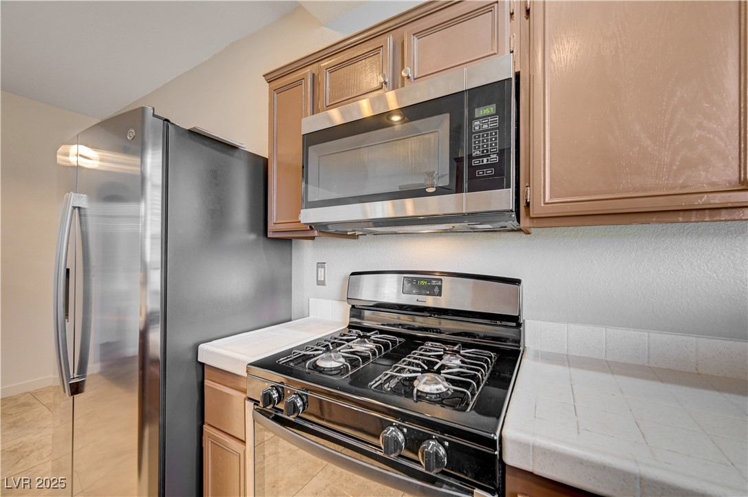 2201 Ramsgate Drive 911